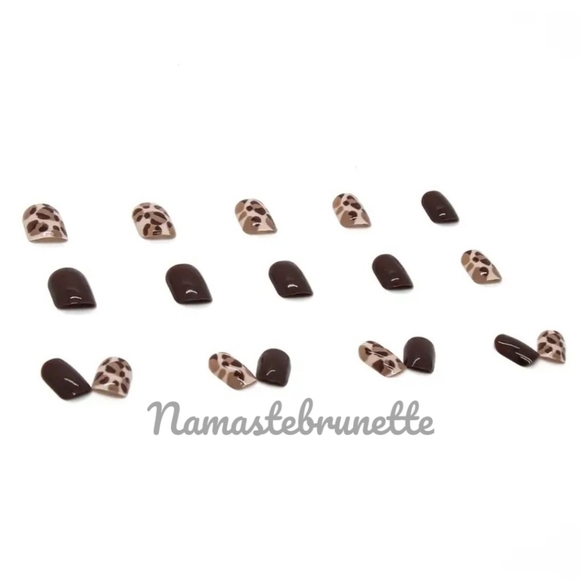 2/$16 Brown Leopard Press On Nails - Picture 5 of 13